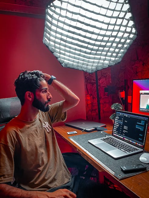 Wat heeft b2b studio anneloes te bieden aan entrepreneurs om hun bedrijf te verbeteren en te laten groeien?